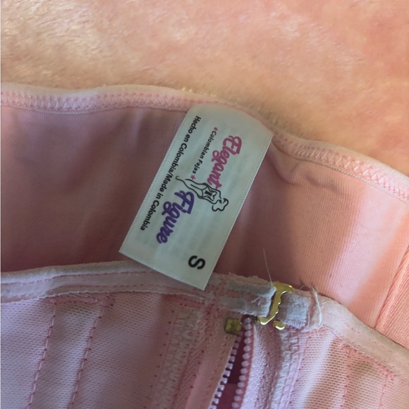 1044 Deluxe Snatching Corset - Picture 4 of 7